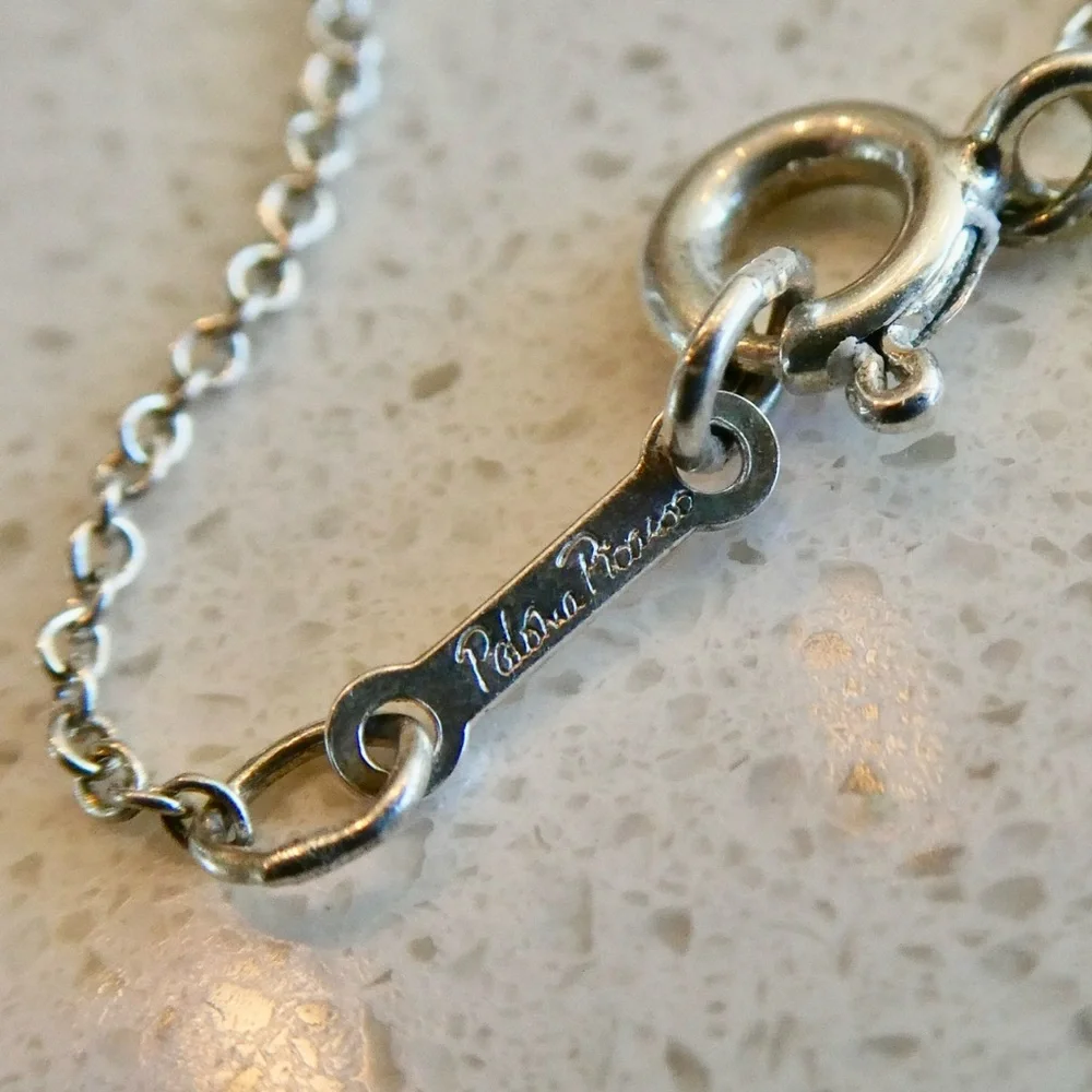 Tiffany & Co Paloma Picasso Sterling Silver Crescent Moon Pendant Necklace - Picture 8 of 9